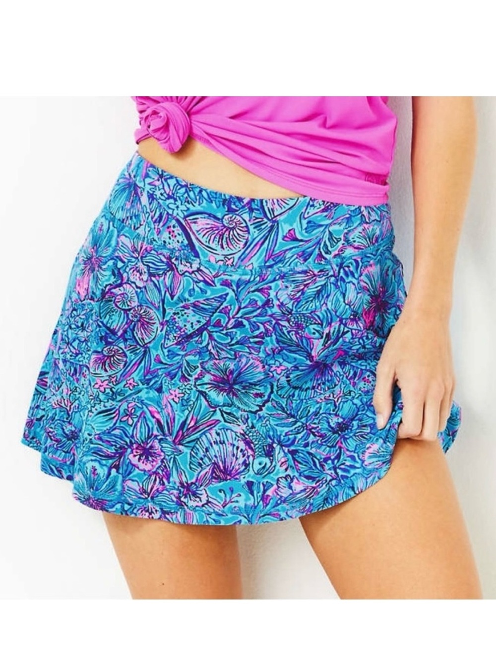 Lilly Pulitzer Luxletic Aila Skort *Measures a M, tagged XL*